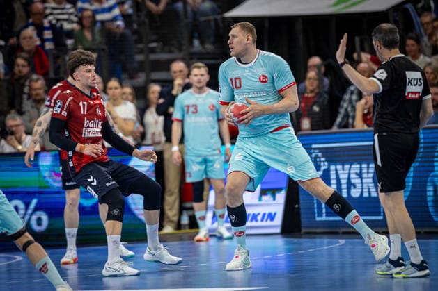 DAIKIN HBL: SG Flensburg-Handewitt vs MT Melsungen; 24.04.26 Dainis Kristopans (Nr.10, MT Melsungen) im Angriff DAIKIN HBL: SG Flensburg-Handewitt vs MT Melsungen, GP JOULE Arena am 24.04.26 Copyright: xBEAUTIFULxSPORTS MarioxM.xKobergx