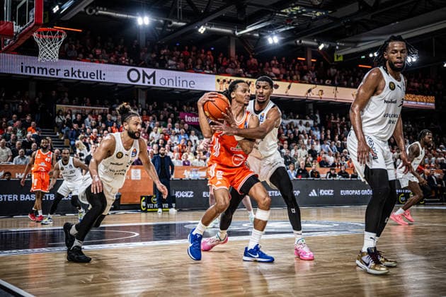 1. Basketball Bundesliga, easyCredit BBL, Saison 2025 2026, Herren, Hauptrunde, 31. Spieltag, 24.04.2026, RASTA Vechta - Löwen Braunschweig Alonzo Verge ( 11 - RASTA Vechta) in Aktion Vechta RASTA Dome Niedersachsen Deutschland