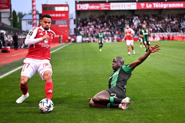 Stade Brestois 29 v RC Lens - Ligue 1 McDonald s 2025 2026 20 Malang SARR (rcl) during the Ligue 1 McDonald s match between Brest and Lens at Stade Francis Le Ble on April 24, 2026 in Brest, France. Brest France  Copyright: xFEPx 776348372
