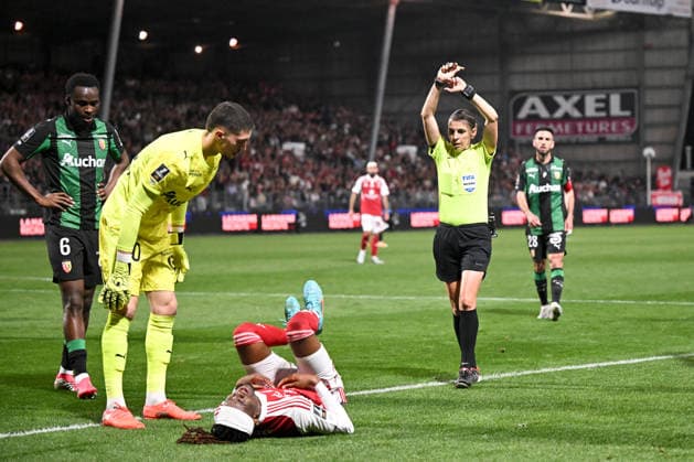 Stade Brestois 29 v RC Lens - Ligue 1 McDonald s 2025 2026 Stephanie FRAPPART (ARBITRE) during the Ligue 1 McDonald s match between Brest and Lens at Stade Francis Le Ble on April 24, 2026 in Brest, France. Brest France  Copyright: xFEPx 776348372