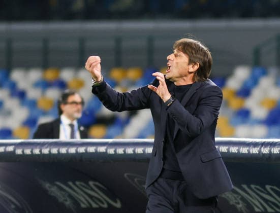 April 24, 2026, Napoli, Campania, ITALIA: Antonio Conte Head Coach of SSC Napoli During the football match on April 24, 2026, valid for the Italian Serie A - 2025 26 championship in Naples at the Diego Armando Maradona Stadium between SSC Napoli and US Cremonese.Pictured: Napoli ITALIA - ZUMAs236 20260424_aap_s236_051 Copyright: xFabioxSassox