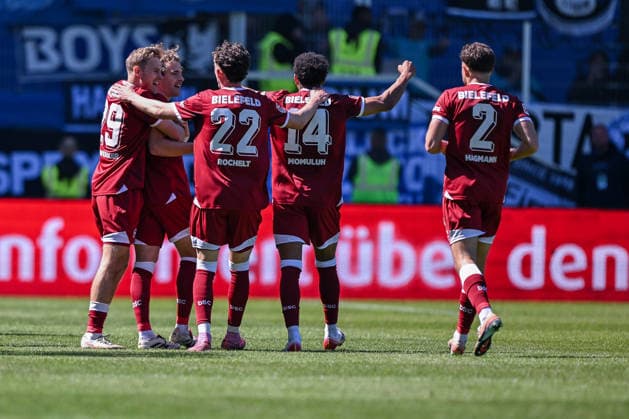 25.04.2026, Fussball, 2. Bundesliga, 31. Spieltag Saison 2025 2026, Preußen Münster - DSC Arminia Bielefeld, Mael Corboz (DSC Arminia Bielefeld) freut sich über das Tor zum 1:3, xRHR-FOTO TKx