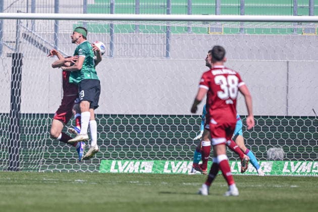 25.04.2026, Fussball, 2. Bundesliga, 31. Spieltag Saison 2025 2026, Preußen Münster - DSC Arminia Bielefeld, Imad Rondic (Preußen Münster) erzielt das Tor zum 2:3, xRHR-FOTO TKx