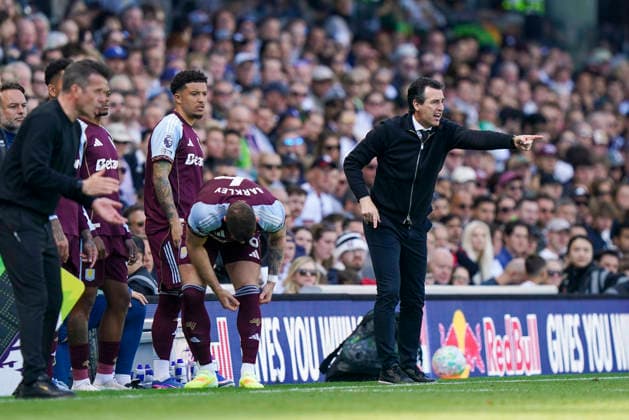 Fulham v Aston Villa, Premier League Aston Villa Manager Unai Emery ESP reacts and gestures , substitutes Aston Villa forward Jadon Sancho (19) Aston Villa midfielder Ross Barkley (6) during the Fulham v Aston Villa Premier League match at Craven Cottage, London, England on 25 April 2026 Credit: Robbie Hoad Every Second Media Editorial use only. All images are copyright Every Second Media Limited. No images may be reproduced without prior permission. All rights reserved. Premier League and Football League images are subject to licensing agreements with Football DataCo Limited. see https: www.football-dataco.com Copyright: xIMAGO EveryxSecondxMediax ESM-1947-0043 RobbiexHoadx xEveryxSecondxMediax