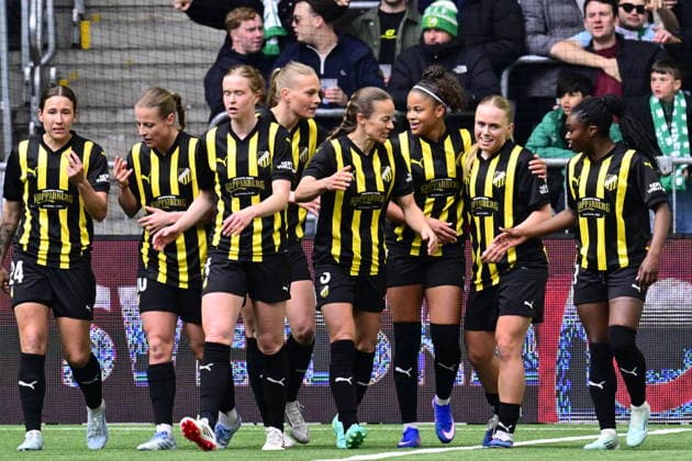 STOCKHOLM, SVERIGE 20260425 Häcken jublar efter att Felicia Schröder gjort 1-0 under den första finalmatchen i Europa Cup mellan Hammarby och Häcken pa 3Arena. STOCKHOLM SVERIGE x10030x