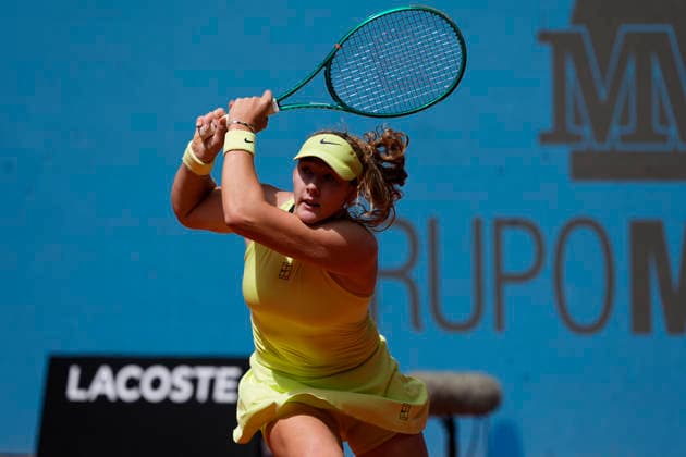 April 25, 2026, Madrid, Madrid, Spain: Mirra Andreeva of Russia plays against Dalma Galfi of Hungary during the Mutua Madrid Open 2026, ATP, Tennis Herren Masters 1000 and WTA, Tennis Damen 1000, at La Caja Magica on April 25, 2026 in Madrid, Spain. Madrid Spain - ZUMAa181 20260425_zaa_a181_062 Copyright: xOscarxJ.xBarrosox