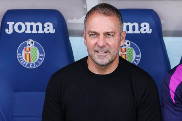 April 25, 2026, Getafe, Madrid, Spain: Hansi Flick, head coach of FC Barcelona, Barca looks on during the Spanish League, LaLiga EA Sports, football match played between Getafe CF and FC Barcelona at Coliseum de Getafe stadium on April 25, 2026, in Getafe, Spain. Getafe Spain - ZUMAa181 20260425_zaa_a181_114 Copyright: xIrinaxR.xHipolitox