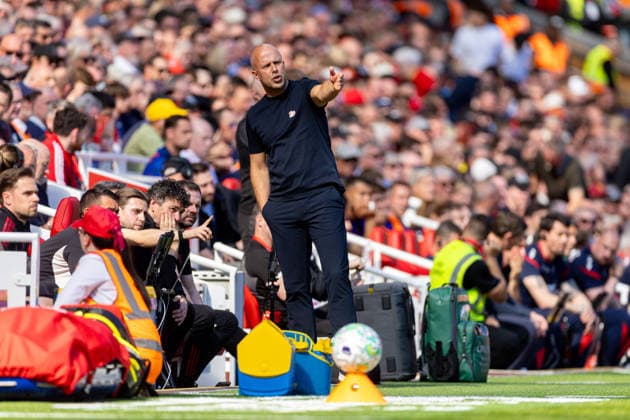 Football - FA Premier League - Liverpool FC v Crystal Palace FC LIVERPOOL, ENGLAND - Saturday, April 25, 2026: Liverpool s head coach Arne Slot during the FA Premier League match between Liverpool FC and Crystal Palace FC at Anfield. (Photo by David Rawcliffe Propaganda) LIVERPOOL Anfield MERSEYSIDE ENGLAND  Copyright: xDavidxRawcliffex P2026-04-25-Liverpool_Crystal_Palace-82