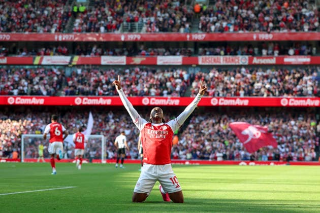 Arsenal v Newcastle United, Premier League Arsenal midfielder Eberechi Eze (10) scores a GOAL 1-0 and celebrates during the Arsenal v Newcastle United Premier League match at the Emirates Stadium, London, England on 25 April 2026 Credit: Phil Duncan Every Second Media Editorial use only. All images are copyright Every Second Media Limited. No images may be reproduced without prior permission. All rights reserved. Premier League and Football League images are subject to licensing agreements with Football DataCo Limited. see https: www.football-dataco.com Copyright: xIMAGO EveryxSecondxMediax ESM-1944-0010 PhilxDuncanx xEveryxSecondxMediax