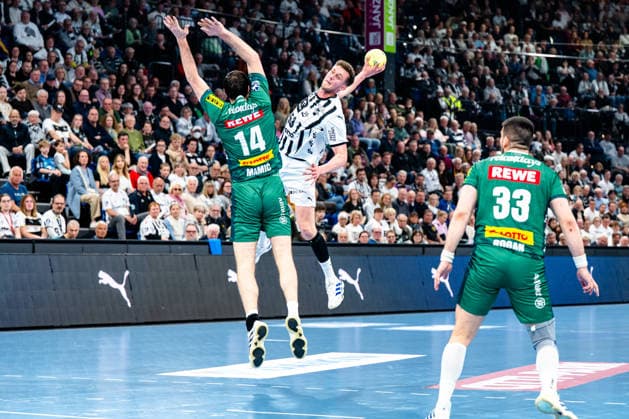 25.04.2026, xdobgx, Handball Daikin HBL, THW Kiel - SC DHfK Leipzig v.l. Marko MamiÄ‡ (SC DHfK Leipzig Verein, 14), Nikola Bilyk (Kiel, 53) beim Wurf, in action, throwing Kiel