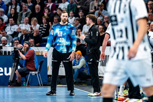 25.04.2026, xdobgx, Handball Daikin HBL, THW Kiel - SC DHfK Leipzig v.l. Andreas Wolff (Kiel, 33), Gonzalo Perez De Vargas (Kiel, 1) im Gespräch, in conversation Kiel