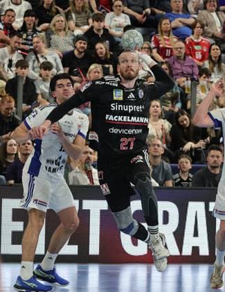 25.04.2026 - Handball - 1. Bundesliga DAIKIN HBL - Saison 2025 2026 - 29. Spieltag: HC Erlangen Metropolregion Nürnberg HCE - Handball Verein Hamburg - DaMa - xdaxmax - Antonio Metzner (27, HC Erlangen HCE )