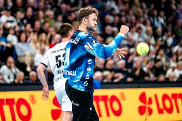 25.04.2026, xdobgx, Handball Daikin HBL, THW Kiel - SC DHfK Leipzig v.l. Gonzalo Perez De Vargas (Kiel, 1) Jubelt ueber gehaltenen Ball, abgewehrt, gehalten, Torhueter Kiel