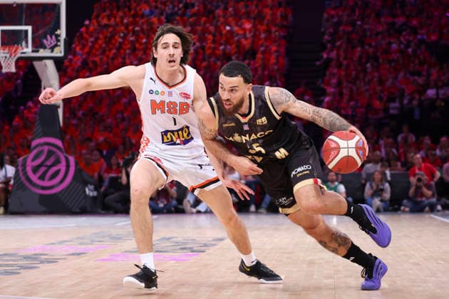BASKETBALL : Le Mans Vs Monaco - Finale coupe de France masculine - 25 04 2026 Mike James (Monaco) Vs Bastien Grasshoff (Le Mans) ParisFrance  Copyright: xMichaelxBaucherx