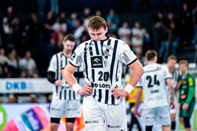 25.04.2026, xdobgx, Handball Daikin HBL, THW Kiel - SC DHfK Leipzig v.l. Lukas Laube (Kiel, 20) enttaeuscht, schaut enttaeuscht, niedergeschlagen, disappointed Kiel