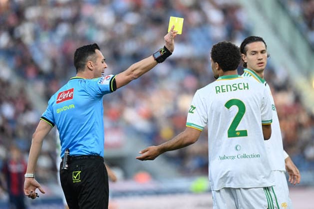 yellow Card for Rensch Devyne (As Roma) during Bologna FC vs AS Roma, Italian soccer Serie A match in Bologna, Italy, April 25 2026  Copyright: xGianlucaxRicci IPAxSportx xipa-agency.netx xx IPA_74229795 IPA_Agency_IPA74229795
