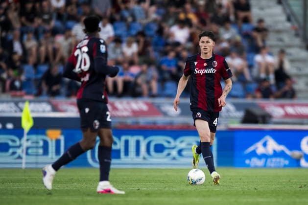 Bologna FC v AS Roma - Serie A Martin Vitik of Bologna FC in action next to Jhon Lucumi of Bologna FC during the Serie A football match between Bologna FC and AS Roma. Bologna Italy Copyright: xNicolòxCampox