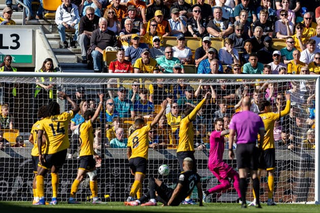 Wolverhampton Wanderers v Tottenham Hotspur, Premier League GOAL scores 1-0 Tottenham Hotspur midfielder Joao Palhinha (6) scores but Wolves appeal for offside during the Premier League match between Wolverhampton Wanderers and Tottenham Hotspur at Molineux, Wolverhampton, UK on 25 April 2026. Wolverhampton Molineux West Midlands UK Editorial use only DataCo restrictions apply See www.football-dataco.com , Copyright: xManjitxNarotrax PSI-24154-0160