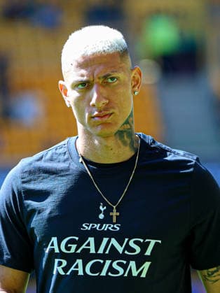 WOLVERHAMPTON, ENGLAND - April 25: Richarlison of Tottenham warms up during the Premier League football match between Wolverhampton Wanderers and Tottenham Hotspur at Molineux stadium on April 25, 2026 in Wolverhampton, England. Copyright: xNataliexMincher SPPx Sportspressphoto_SPR136183