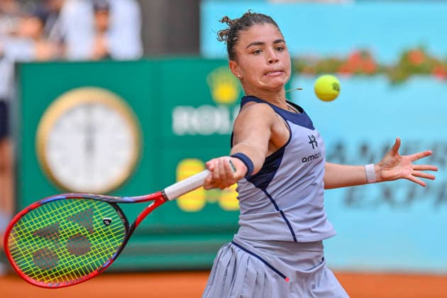 April 25, 2026, Madrid, Madrid, Spain: JASMINE PAOLINI Italy †ASICS during the Mutua Madrid Open 2026, ATP, Tennis Herren Masters 1000 and WTA, Tennis Damen 1000 tennis tournament, celebrated at Caja Magica on April 24, 2026 in Madrid, Spain. Madrid Spain - ZUMAc312 20260425_zsp_c312_327 Copyright: xOscarxManuelxSanchezx