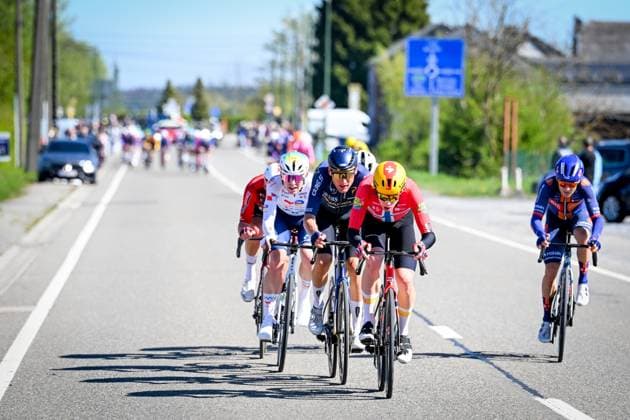 The breakaway group pictured during the men elite race of the Liege-Bastogne-Liege UCI World Tour one day cycling race, 259,5km from Liege, over Bastogne to Liege, Sunday 26 April 2026. MAARTENxSTRAETEMANS  x172061719x
