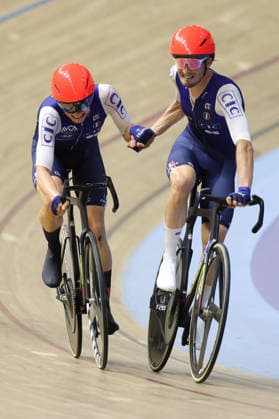 UCI Track World Cup: Nilai Picture by Alex Whitehead SWpix.com - 26 04 2026 - Cycling - UCI Track World Cup: Nilai - Velodrom Nasional Malaysia, Nilai, Malaysia - Men s Madison - Final - Oscar Nilsson Julien (France) and ClÃ ment Petit (France) Copyright: x xSWpix.comx(t axPhotographyxHubxLtd)xAlexxWhitehead SWpix.comx SWP-3030-13307