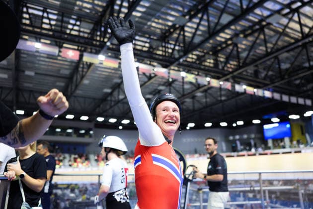 UCI Track World Cup: Nilai Picture by Alex Whitehead SWpix.com - 26 04 2026 - Cycling - UCI Track World Cup: Nilai - Velodrom Nasional Malaysia, Nilai, Malaysia - Women s Omnium - Points Race 4 4 - Anita Yvonne Stenberg (Norway) wins the Gold Medal Copyright: x xSWpix.comx(t axPhotographyxHubxLtd)xAlexxWhitehead SWpix.comx SWP-3030-13403