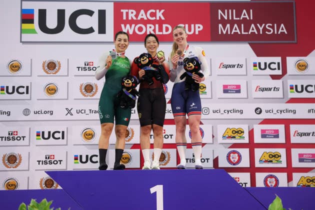 UCI Track World Cup: Nilai Picture by Alex Whitehead SWpix.com - 26 04 2026 - Cycling - UCI Track World Cup: Nilai - Velodrom Nasional Malaysia, Nilai, Malaysia - Women s Keirin Podium - Lijuan Wang (China) receiving the gold medal with Luz Daniela Gaxiola Gonzalez (Mexico) receiving the silver medal and Emma Finucane (Great Britain) receiving the bronze medal Copyright: x xSWpix.comx(t axPhotographyxHubxLtd)xAlexxWhitehead SWpix.comx SWP-3030-13404