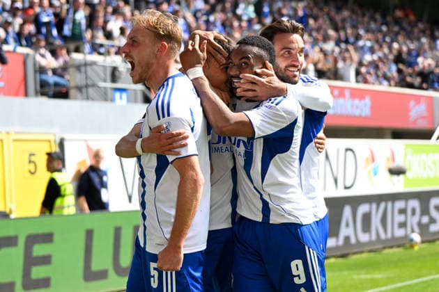 Paderborn, Home Deluxe Arena, 26.04.26, GER, Herren, 2.Bundesliga, Saison 2025-2026, SC Paderborn 07 - FC Schalke 04 Bild: Dejan LJUBICIC (Schalke) jubelt nach seinem Tor zum 2:3 DFL regulations prohibit any use of photographs as image sequences and or quasi-video. NRW Deutschland