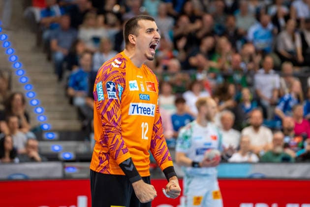 Handball I Herren I Saison 2025-2026 I Bundesliga I 29. Spieltag I TVB Stuttgart - SC Magdeburg I 26.04.2026 Matej Mandic (12, SC Magdeburg) jubelt Stuttgart Porsche Arena Baden-Württemberg Deutschland Copyright: xLobeca MaxxPetershansx
