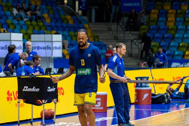 Basketball Bundesliga BBL, Frankfurt Skyliners vs. ALBA Berlin, Süwag Energie Arena Frankfurt am Main; 26.04.2026 Basketball Bundesliga BBL, Frankfurt am Main, Germany - 26.04.2026: J Wan Roberts (ALBA BERLIN, 13) beim Warm-Up, Basketball Bundesliga BBL, Spiel der Frankfurt Skyliners vs. ALBA Berlin, Süwag Energie Arena Frankfurt am Main Copyright: xBEAUTIFULxSPORTS Freudensteinx