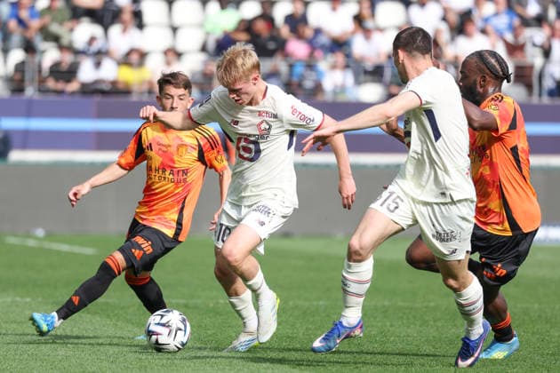 FOOTBALL : Paris FC Vs Lille - Ligue 1 - 26 04 2026 Hakon Haraldsson (LOSC) Vs Maxime Lopez (Paris FC) ParisFrance  Copyright: xMichaelxBaucherx