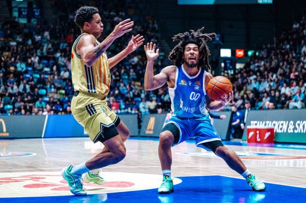 Tyger Campbell (Skyliners Frankfurt, 00), Michael Rataj (Alba Berlin, 21) GER, Skyliners Frankfurt vs. Alba Berlin, easycredit BBL, Bundesliga, 31 Spieltag, Saison 2025 2026. 26.04.2026 Eibner-Pressefoto Attila Ziga GER, Skyliners Frankfurt vs. Alba Berlin, easycredit BBL, Bundesliga, 31 Spieltag, Saison 2025 2026. 26.04.2026 Frankfurt am Main Copyright: xEibner-Pressefotox EP_AZA