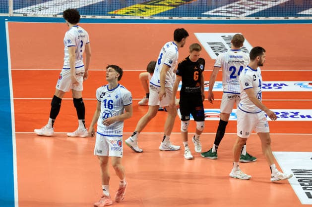 DEU, DVV, 1.VBL, BR Volleys vs. Friedrichshafen, 26.04.2026, Max-Schmeling-Halle, Berlin, DEU, DVV, 1.VBL, BR Volleys vs. Friedrichshafen, im Bild Friedrichshafener-Spielerkreis