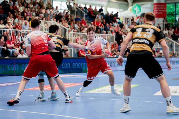 26.04.2026, 29. Spieltag der 2. Handball Bundesliga, TuSEM Essen - HC Elbflorenz 2006. Nils Homscheid (TuSEM Essen). Essen Am Hallo NRW Deutschland xRHR-FOTO DEx Copyright: DennisxEwert RHR-FOTOx RHR-FOTO DE