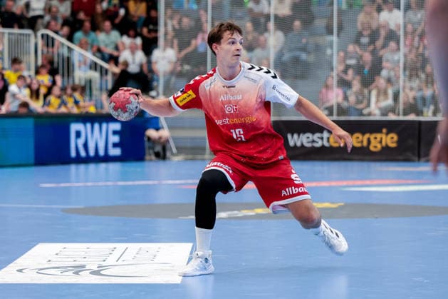 26.04.2026, 29. Spieltag der 2. Handball Bundesliga, TuSEM Essen - HC Elbflorenz 2006. Nils Homscheid (TuSEM Essen). Essen Am Hallo NRW Deutschland xRHR-FOTO DEx Copyright: DennisxEwert RHR-FOTOx RHR-FOTO DE