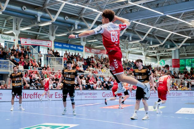 26.04.2026, 29. Spieltag der 2. Handball Bundesliga, TuSEM Essen - HC Elbflorenz 2006. Tim Mast (TuSEM Essen). Essen Am Hallo NRW Deutschland xRHR-FOTO DEx Copyright: DennisxEwert RHR-FOTOx RHR-FOTO DE