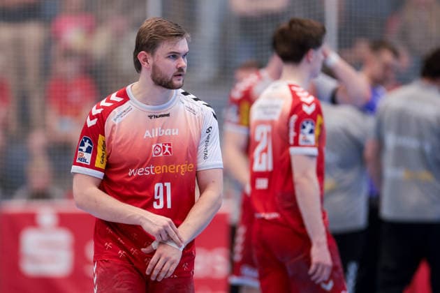 26.04.2026, 29. Spieltag der 2. Handball Bundesliga, TuSEM Essen - HC Elbflorenz 2006. Alexander Schoss (TuSEM Essen). Essen Am Hallo NRW Deutschland xRHR-FOTO DEx Copyright: DennisxEwert RHR-FOTOx RHR-FOTO DE