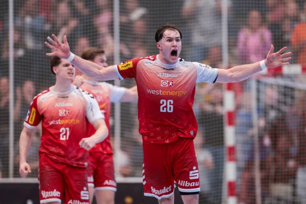 26.04.2026, 29. Spieltag der 2. Handball Bundesliga, TuSEM Essen - HC Elbflorenz 2006. Tom Wolf (TuSEM Essen) schreit. Essen Am Hallo NRW Deutschland xRHR-FOTO DEx Copyright: DennisxEwert RHR-FOTOx RHR-FOTO DE