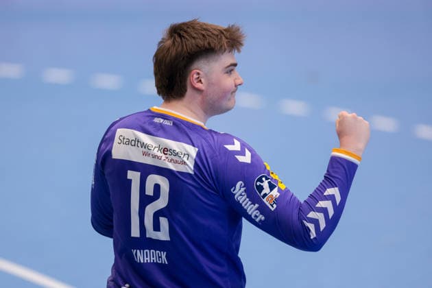 26.04.2026, 29. Spieltag der 2. Handball Bundesliga, TuSEM Essen - HC Elbflorenz 2006. Torwart Finn Knaack (TuSEM Essen) jubelt. Essen Am Hallo NRW Deutschland xRHR-FOTO DEx Copyright: DennisxEwert RHR-FOTOx RHR-FOTO DE