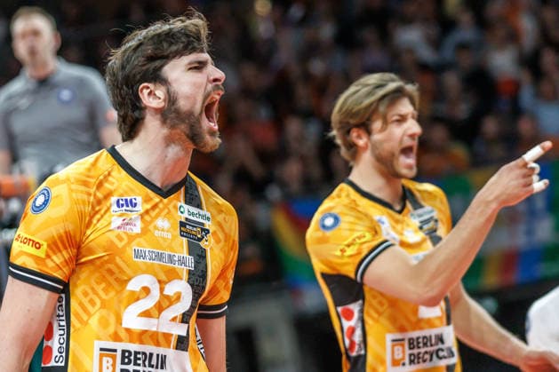 Volleyball, Männer: BR Volleys - VfB Friedrichshafen, Bundesliga. Jake Hanes (BR Volleys) freut sich über den Punkt. BR Volleys -VfB Friedrichshafen