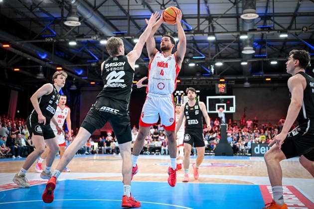 Barmer 2. Basketball Bundesliga ProA: Rheinstars Köln vs. Nürnberg Falcons BC, 26.04.2026 Zachary Richard Watson (RheinStarsKöln 4), Barmer 2. Basketball Bundesliga ProA: Rheinstars Köln vs. Nürnberg Falcons BC am 26.04.2026 in der Motorworld Köln in Koeln (Nordrhein-Westfalen) Copyright: xBEAUTIFULxSPORTS Mueller-Laschetx