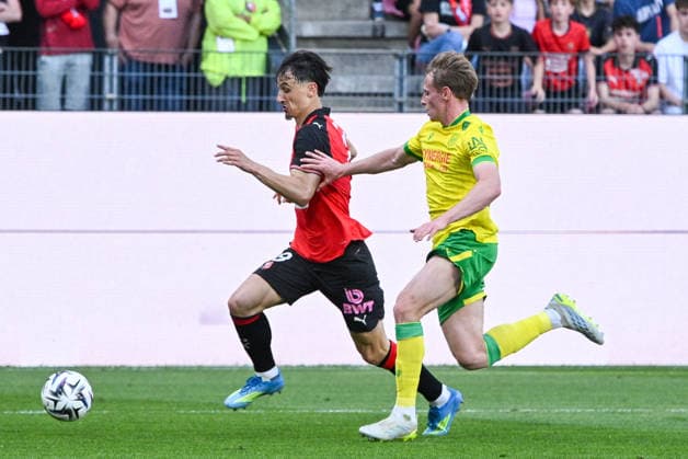 FOOTBALL : Stade Rennais vs FC Nantes - Ligue 1 - JournÃ e 31 - 26 04 2026 EstÃ ban Lepaul (Stade Rennais FC), Nicolas Cozza (FC NantesÂ° RennesFrance  Copyright: xEmilienxJousselinx