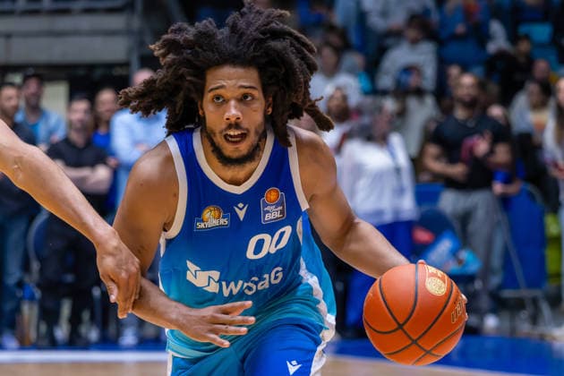 Basketball Bundesliga BBL, Frankfurt Skyliners vs. ALBA Berlin, Süwag Energie Arena Frankfurt am Main; 26.04.2026 Basketball Bundesliga BBL, Frankfurt am Main, Germany - 26.04.2026: Tyger Campbell (Frankfurt Skyliners, 00) am Ball, Basketball Bundesliga BBL, Spiel der Frankfurt Skyliners vs. ALBA Berlin, Süwag Energie Arena Frankfurt am Main Copyright: xBEAUTIFULxSPORTS Freudensteinx