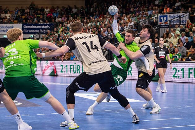 26.04.2026, xovx, Handball Daikin Handball Bundesliga, HSG Wetzlar - Bergischer HC v.l. Georg Löwen (HSG Wetzlar), Gerdas Babarskas (Bergischer HC), Dominik Mappes (HSG Wetzlar), Aron Seesing (Bergischer HC) Wetzlar Buderus-Arena Hessen Deutschland (DE)