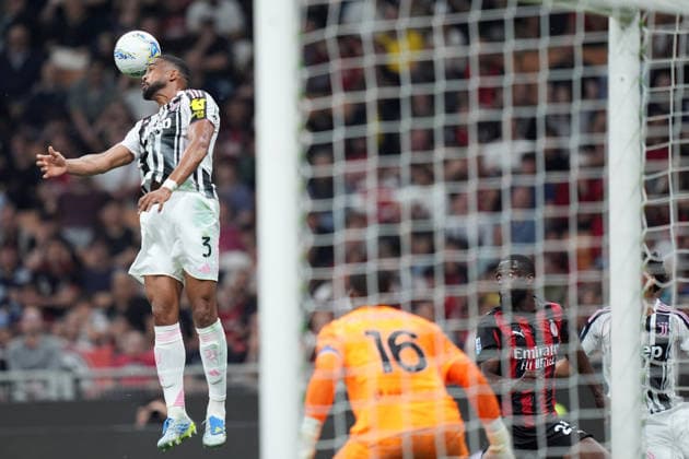 Juventus™ Bremer during the Serie A soccer match between Milan and Juventus at the San Siro Stadium in Milan , north Italy - Saturday , April 26 , 2026. - Soccer .  Copyright: xSpada LaPressex