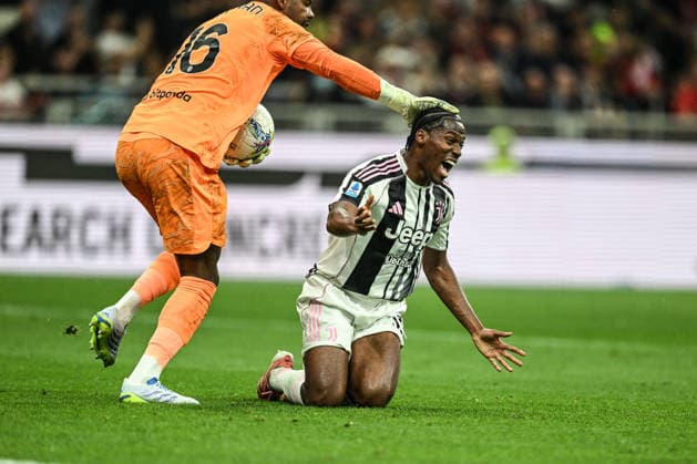 CALCIO - Serie A - AC Milan vs Juventus FC Jonathan David of FC Juventus react during the Italian Serie A football match between Inter AC Milan and FC Juventus on 26 of April 2026 at Giuseppe Meazza San Siro Siro stadium in Milan, Italy. Credit: Tiziano Ballabio Milan Italy  Copyright: xIPAxSport ABACAx
