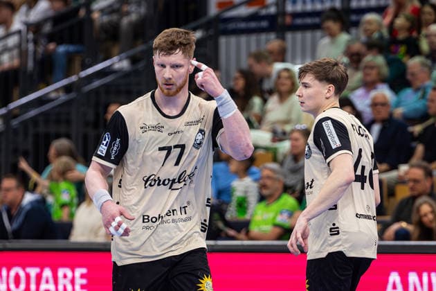 26.04.2026, xovx, Handball Daikin Handball Bundesliga, HSG Wetzlar - Bergischer HC v.l. Johannes Wasielewski (Bergischer HC) gestikulierend, mit den Armen gestikulierend, Julian Fuchs (Bergischer HC) Wetzlar Buderus-Arena Hessen Deutschland (DE)