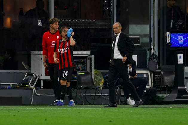 AC Milan v Juventus FC - Serie A Luka Modric and Massimiliano Allegri during the Serie A match between AC Milan and Juventus FC at Giuseppe Meazza stadium in Milano, Italy, on April 26, 2026. Milano Milano Italy  Copyright: xMairoxCinquettix originalFilename:cinquetti-acmilanv260426_npOUt.jpg