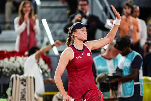 Mutua Madrid Open 2026 - Day 7 Elena Rybakina of Kazakhstan celebrates during her Women s Singles match against Qinwen Zheng of China on Day Seven of the Mutua Madrid Open at La Caja Magica on April 26, 2026, in Madrid, Spain. Madrid Madrid Spain  Copyright: xMiguelxReisx originalFilename:reis-notitle260426_npF2p.jpg